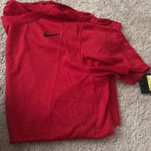 NIKE MENS T-SHIRT